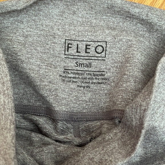 Fleo heather shark el toro leggings - Picture 2 of 2